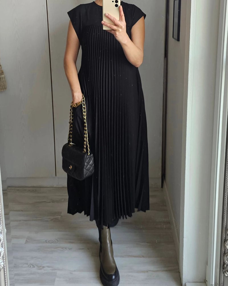 Freya | Classic Comfort Dress