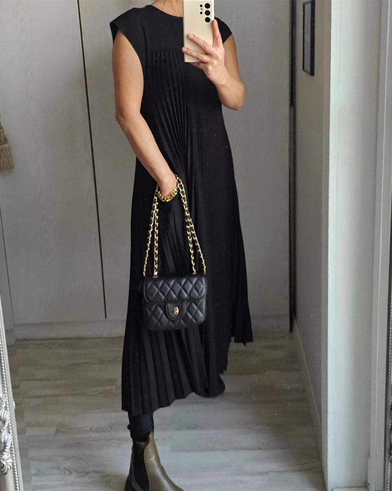 Freya | Classic Comfort Dress