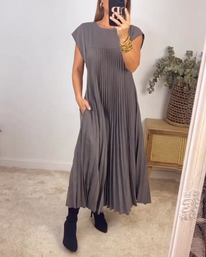 Freya | Classic Comfort Dress