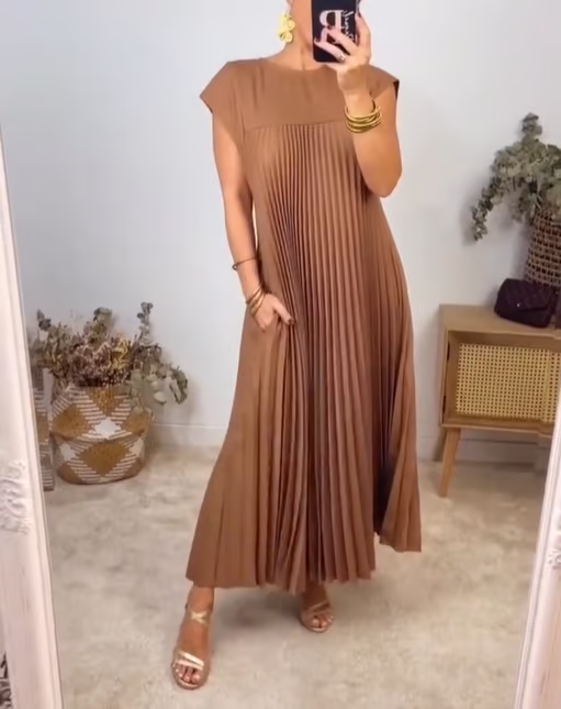 Freya | Classic Comfort Dress